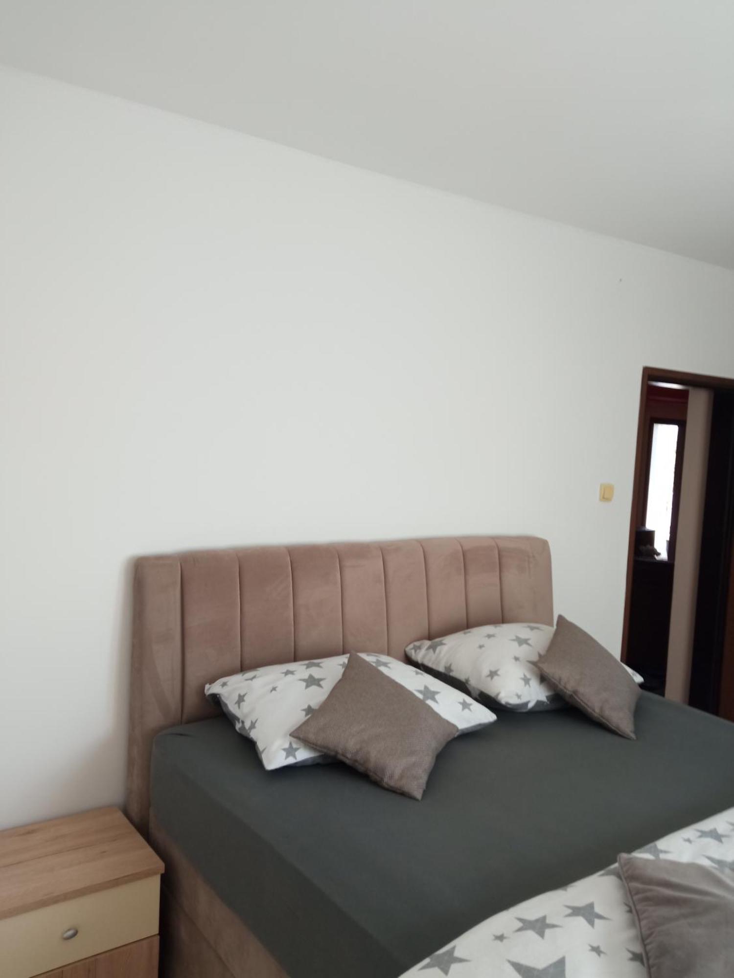 Apartman Kacic Sveti Ivan Dobrinjski Zewnętrze zdjęcie